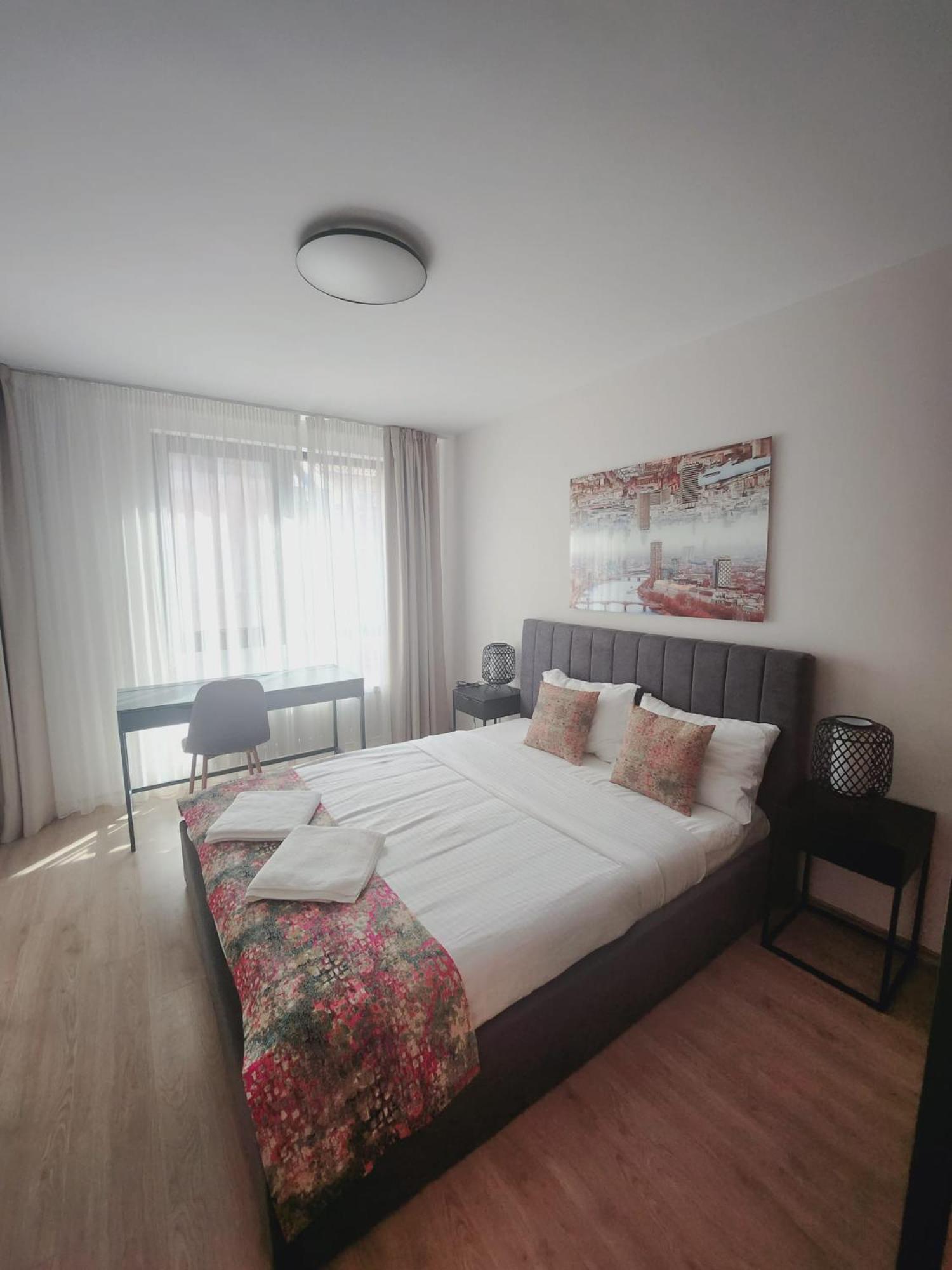 Miami A Lovely City Center 2 Bedrooms Apartment With Private Parking Sofia Eksteriør billede